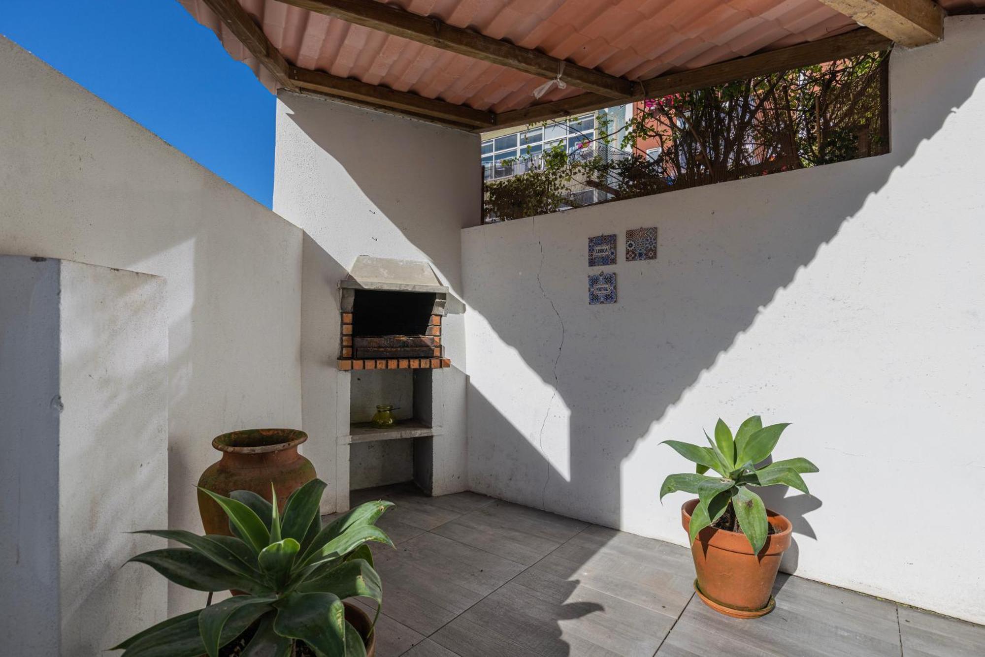Apartamento Moderno Com Terraco Lisboa Exterior foto